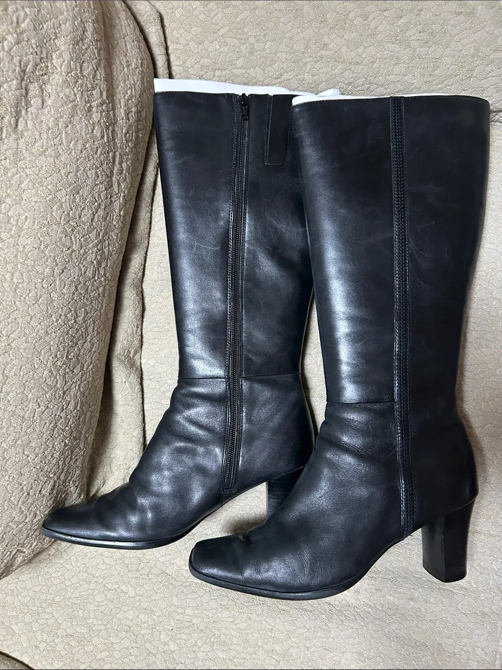 Women's Black Leather Knee-High Boots